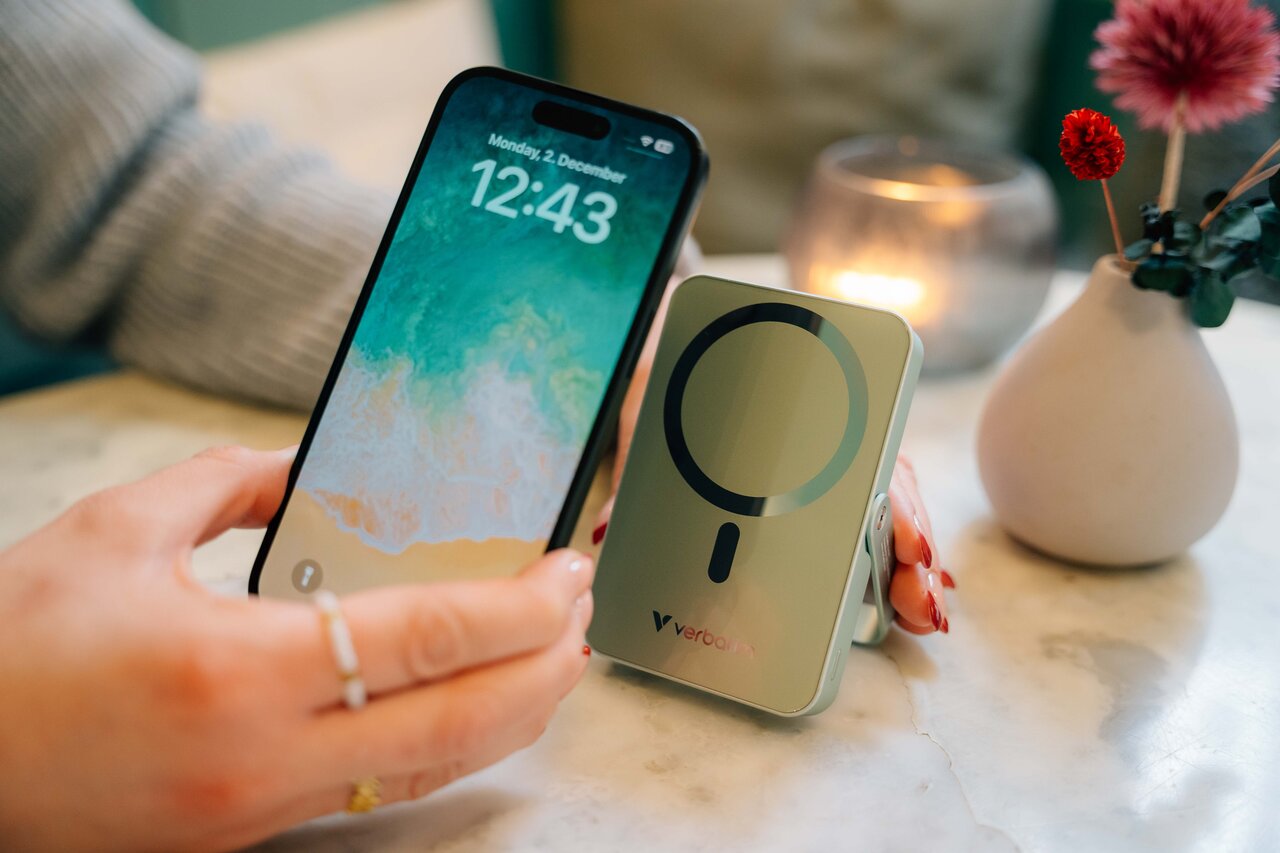 Verbatim Lifestyle Pictures Power Banks October 2024 32259 Df3