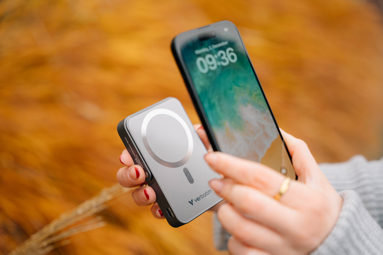 Verbatim Lifestyle Pictures Power Banks October 2024 32268 Df1