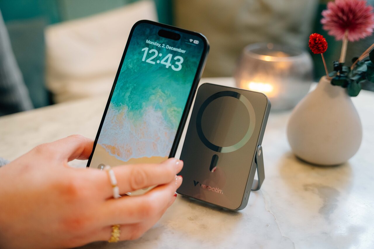 Verbatim Lifestyle Pictures Power Banks October 2024 32268 Df2