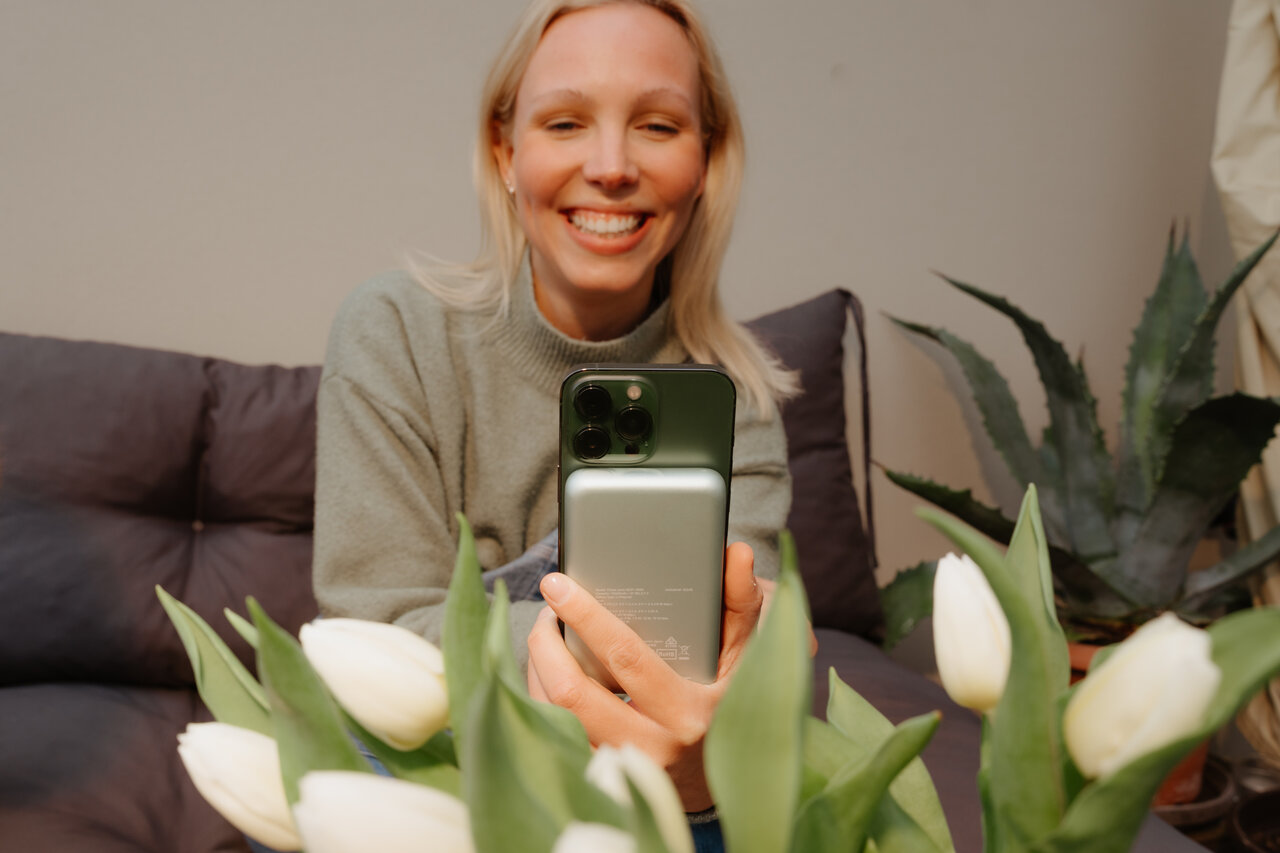 Verbatim Lifestyle Pictures Power Banks Shooting February 2024 32241 Ab 3