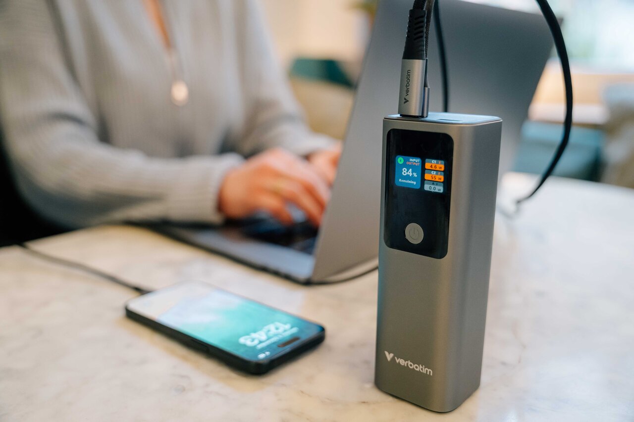 Verbatim Lifestyle Pictures Power Banks October 2024 32269 Df4