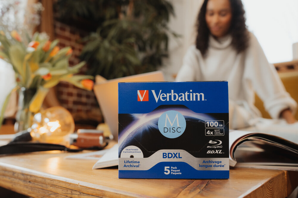 Verbatim Lifestyle Pictures Backup Your Memory Shooting February 2023 43834 Ab
