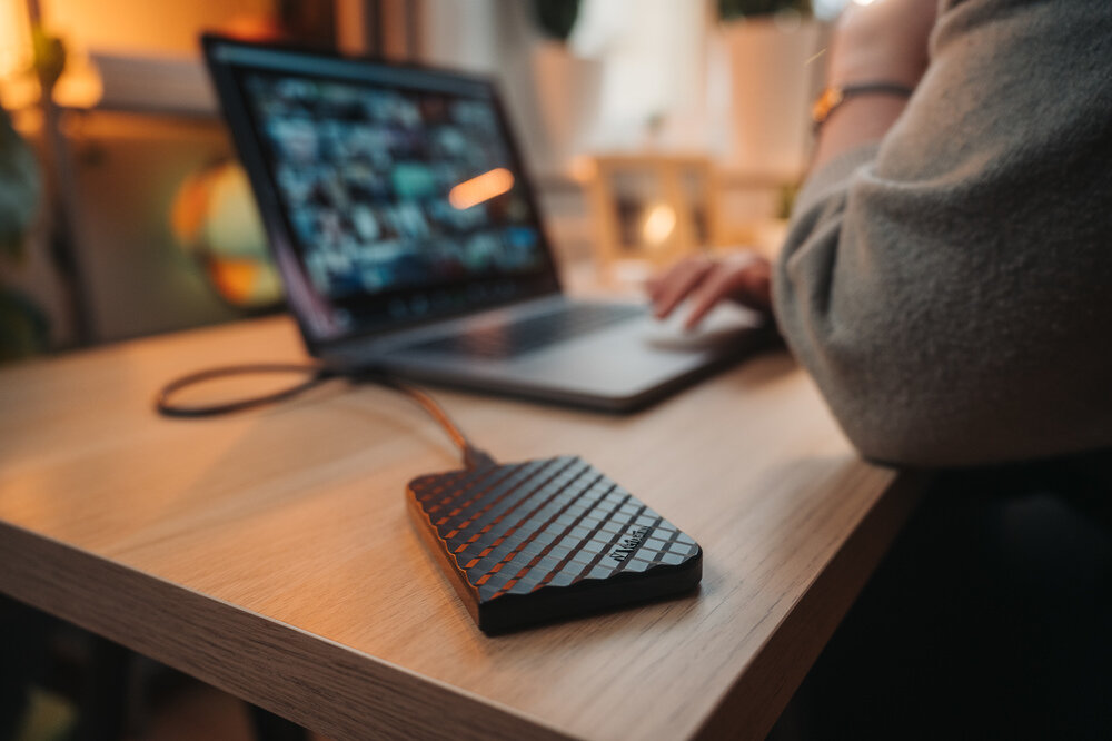 Verbatim Lifestyle Pictures Clean Up Your Desk 53250 Ab 2