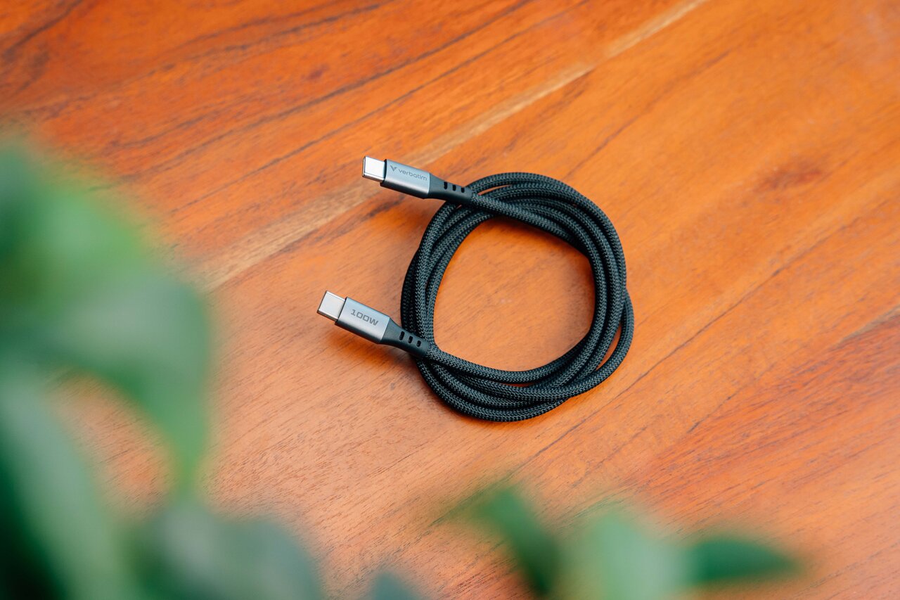 Verbatim Lifestyle Pictures Cables Nov 2024 31846 Df2