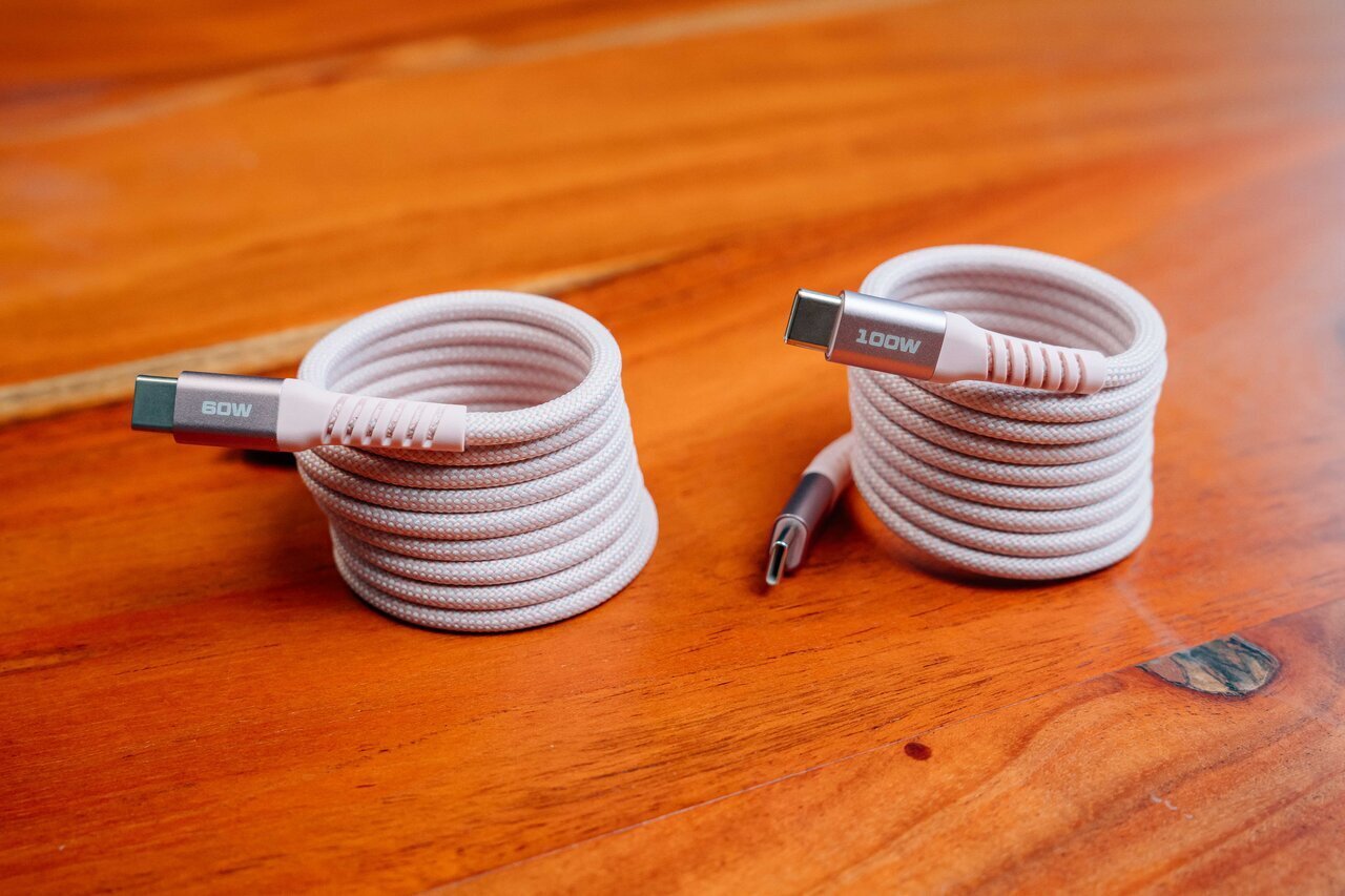 Verbatim Lifestyle Pictures Cables Nov 2024 31853 31857 Df1