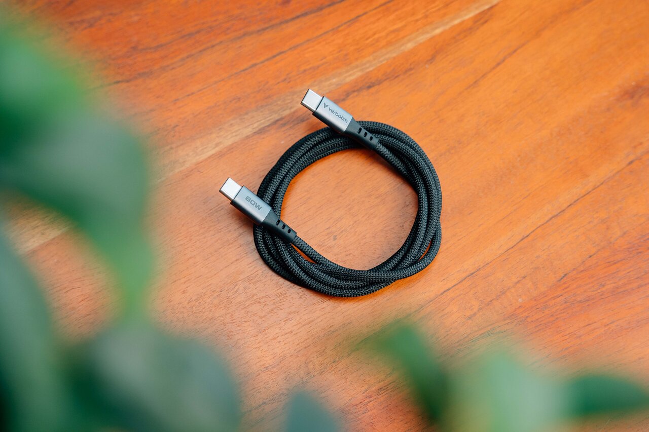 Verbatim Lifestyle Pictures Cables Nov 2024 31845 Df1